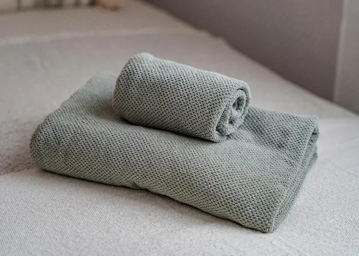 2bdr Ocean View & Large Private Terrace In Apartamento *