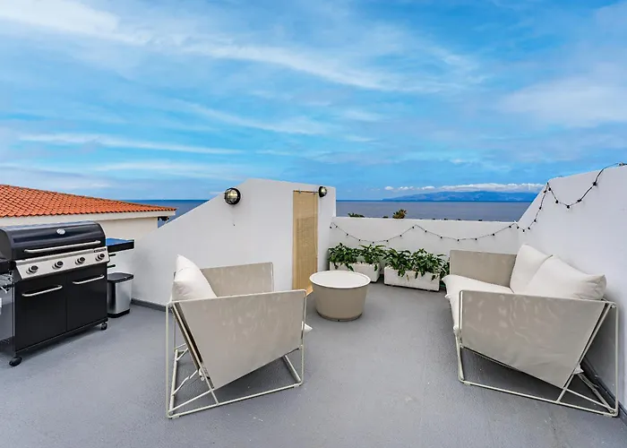 2bdr Ocean View & Large Private Terrace In 아파트