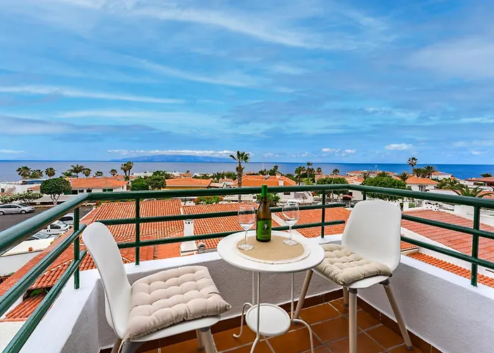 Апартаменты 2bdr Ocean View & Large Private Terrace In Пуэрто-де-Сантьяго